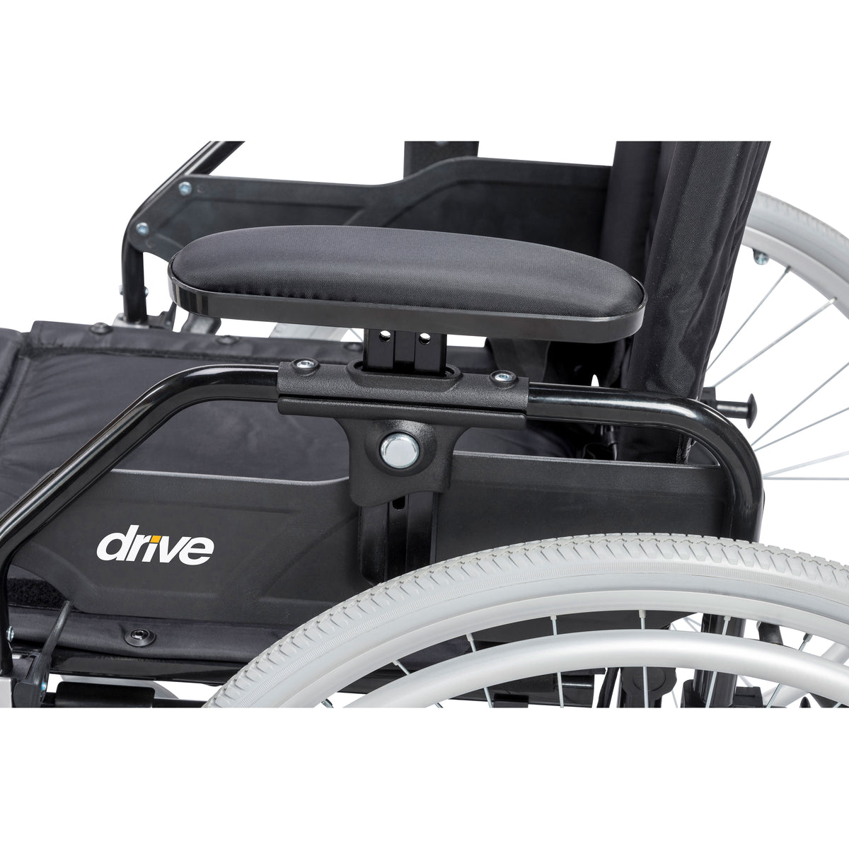 Lynx Ultra Lightweight Wheelchair, Swing away Footrests, 16" Seat