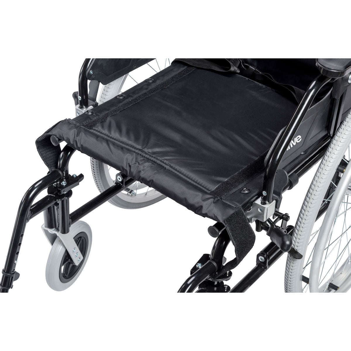Lynx Ultra Lightweight Wheelchair, Swing away Footrests, 16" Seat